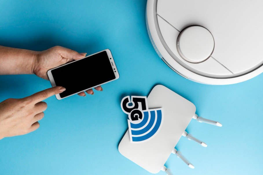 Is Mesh Wi-Fi Better for a Multi-Story Home?