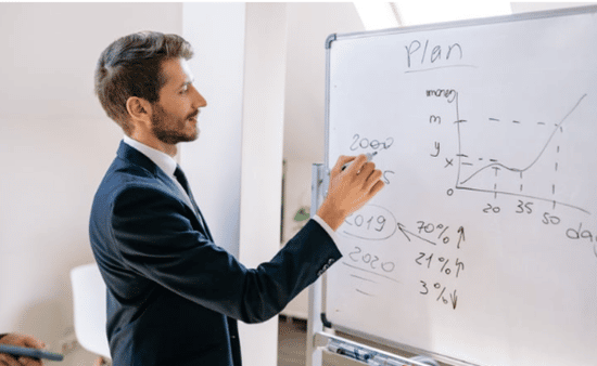 Cash Flow Mistakes That Quietly Drain the Business