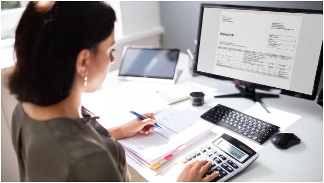 Track Expenses With Bookkeeping Software