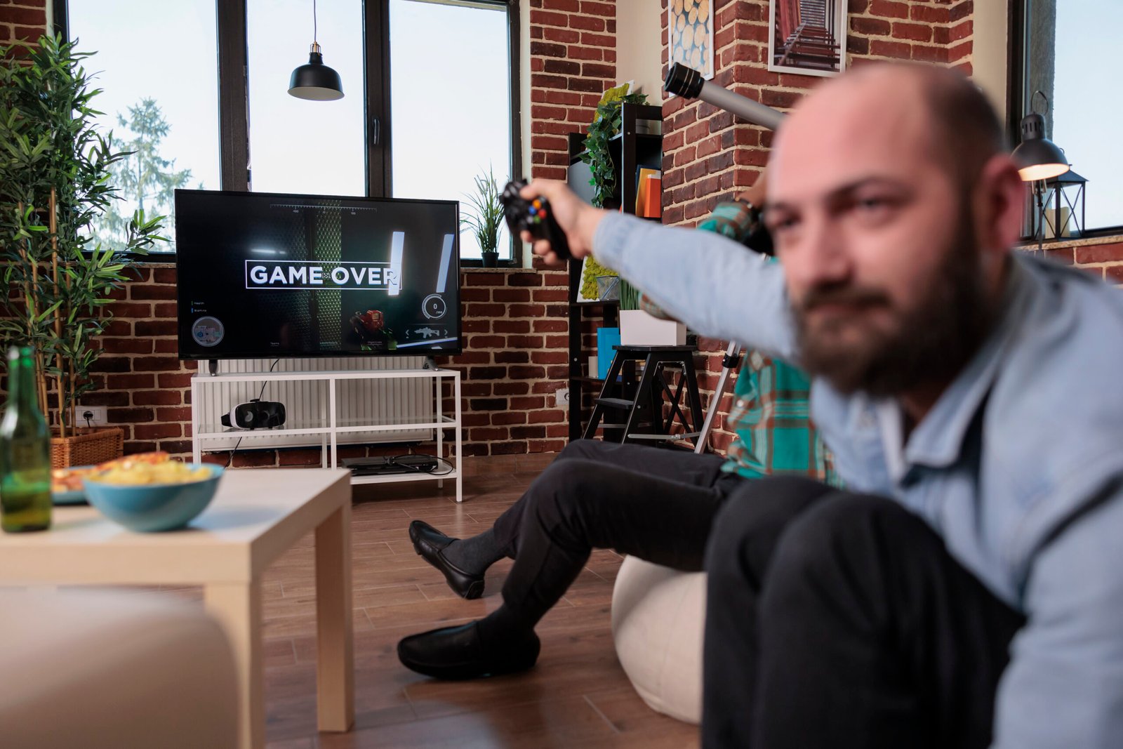 What Are the Warning Signs of a Hacked Smart TV?